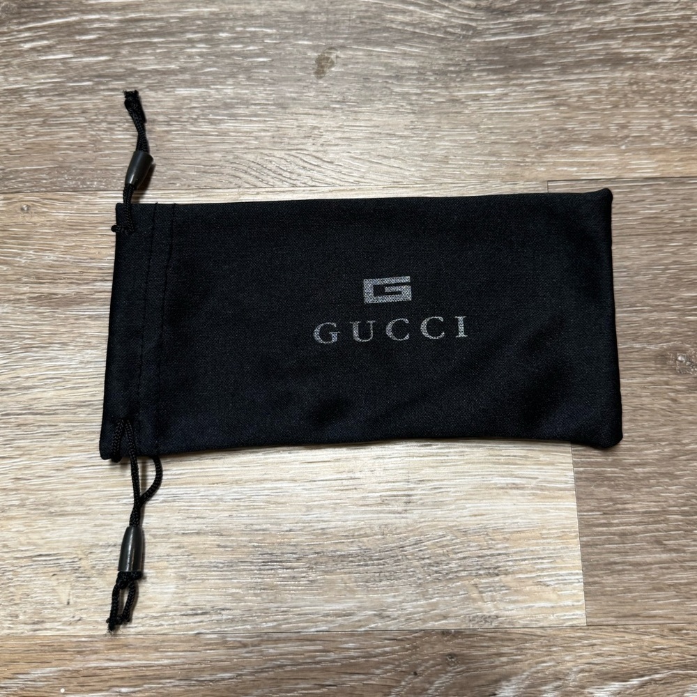 GUCCI— dust bag for sunglasses